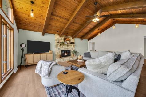 1766 Fernow Road Marion IA 52302
