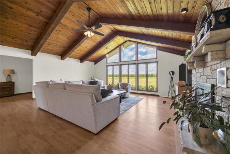 1766 Fernow Road Marion IA 52302