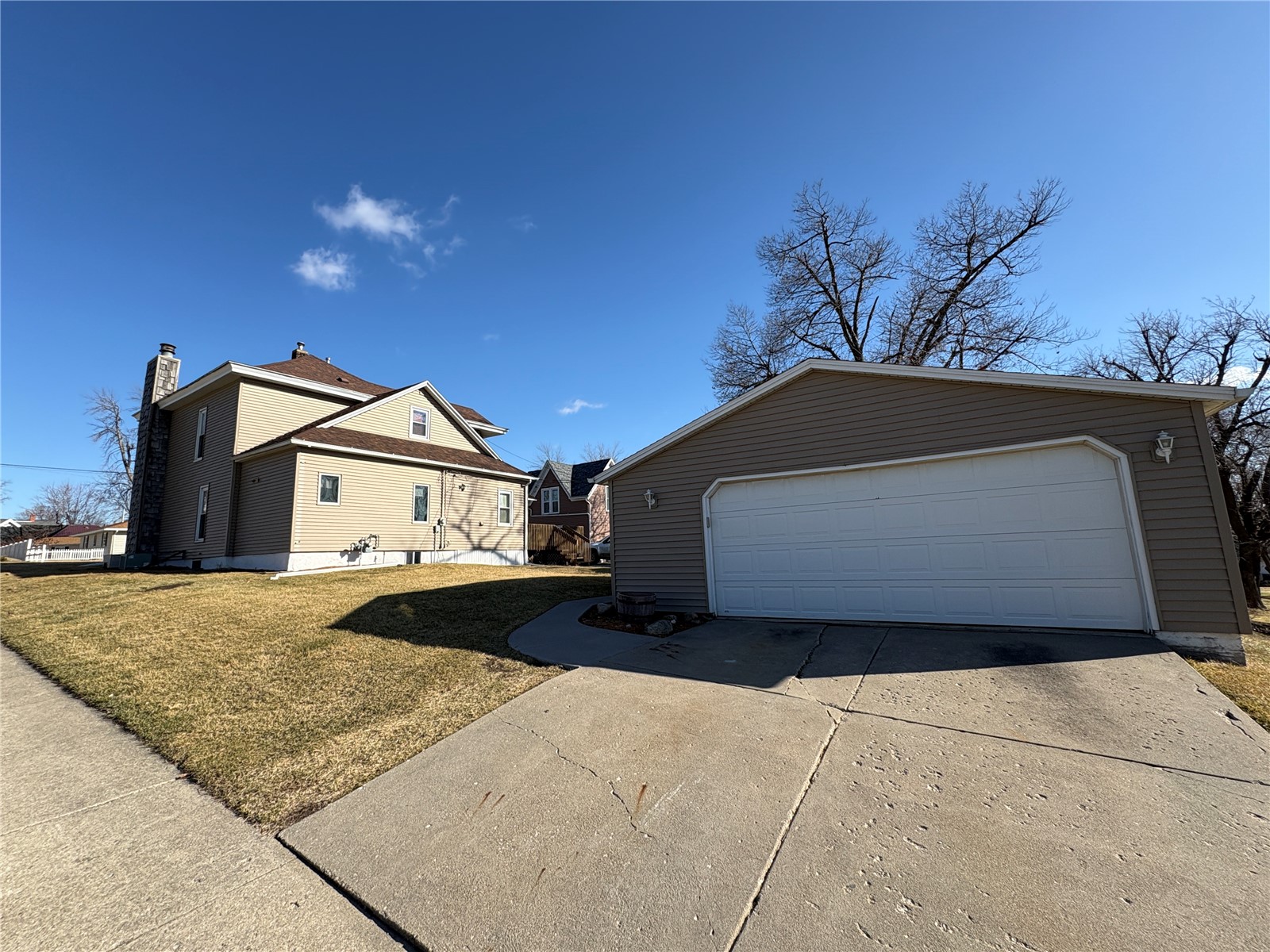 1612 7th Avenue Belle Plaine IA 52208