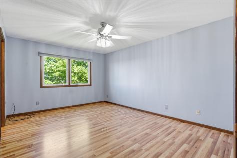 1504 Whitters Way NW Cedar Rapids IA 52405