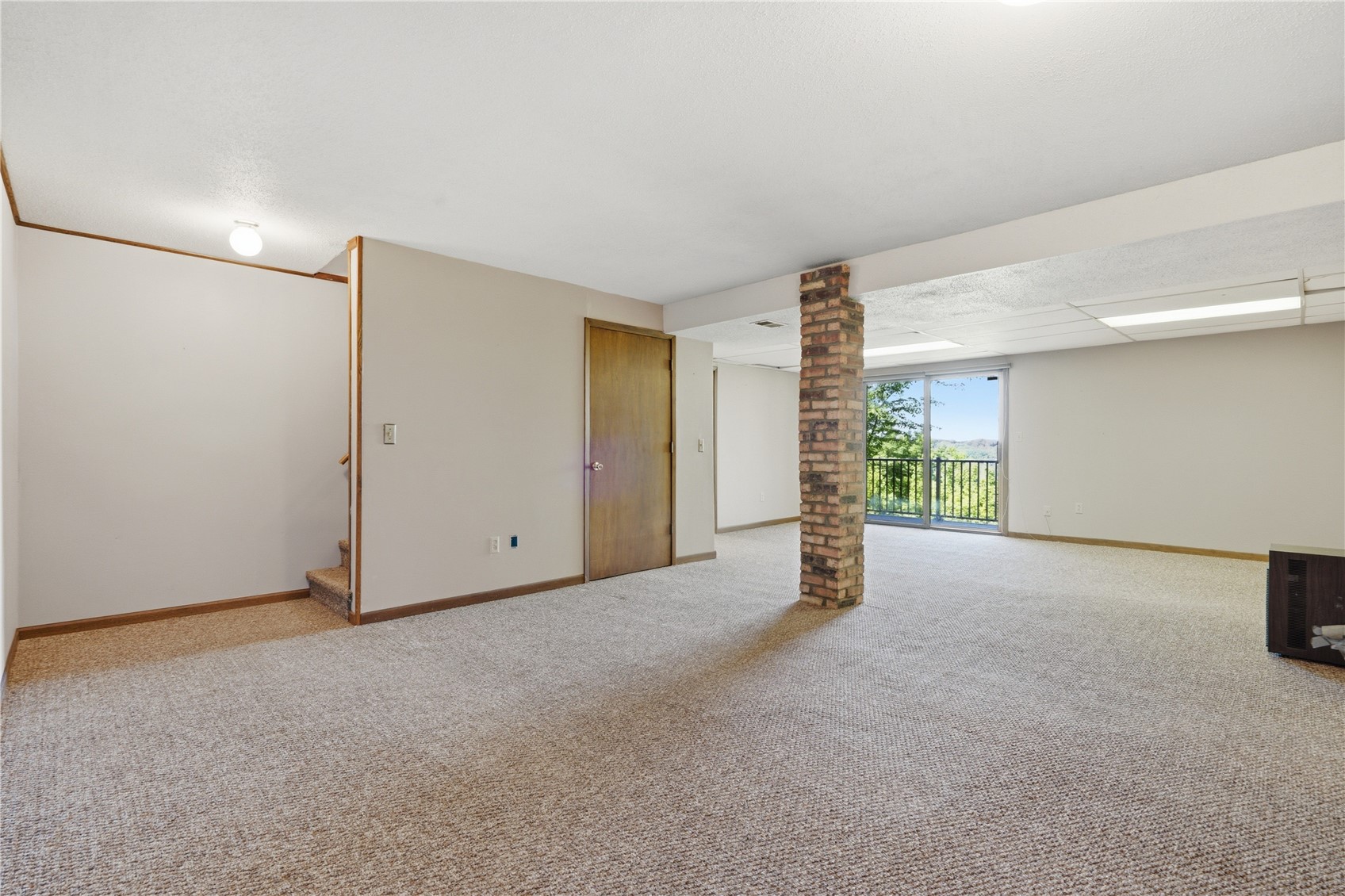 1504 Whitters Way NW Cedar Rapids IA 52405