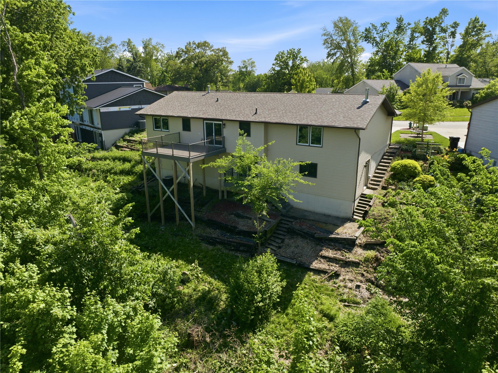 1504 Whitters Way NW Cedar Rapids IA 52405