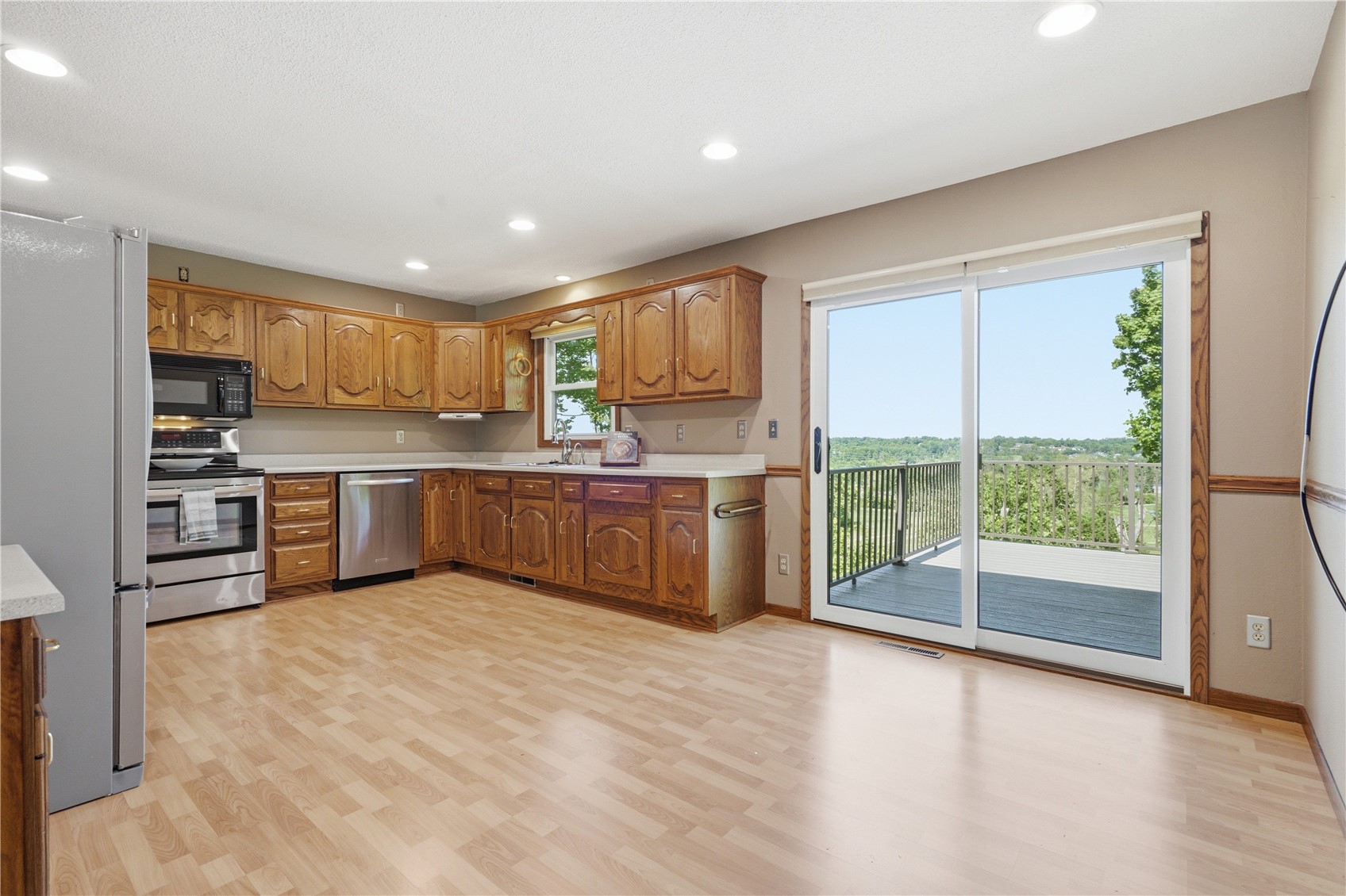 1504 Whitters Way NW Cedar Rapids IA 52405