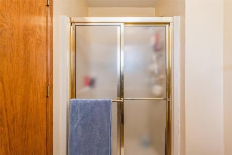 2611 Iris Avenue NW Cedar Rapids IA 52405