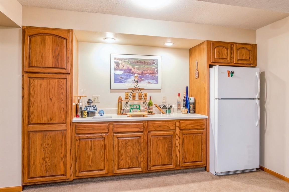 2611 Iris Avenue NW Cedar Rapids IA 52405