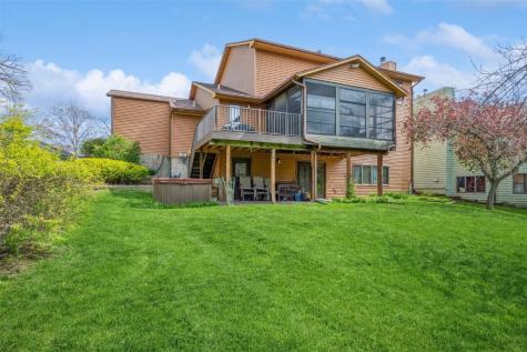 2611 Iris Avenue NW Cedar Rapids IA 52405
