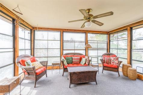 2611 Iris Avenue NW Cedar Rapids IA 52405