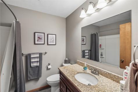 403 4th Street E Newhall IA 52315