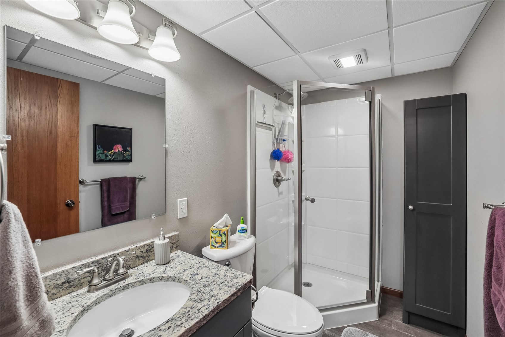 403 4th Street E Newhall IA 52315
