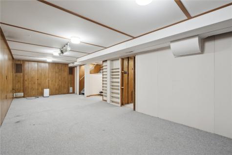 2995 15th Avenue Marion IA 52302