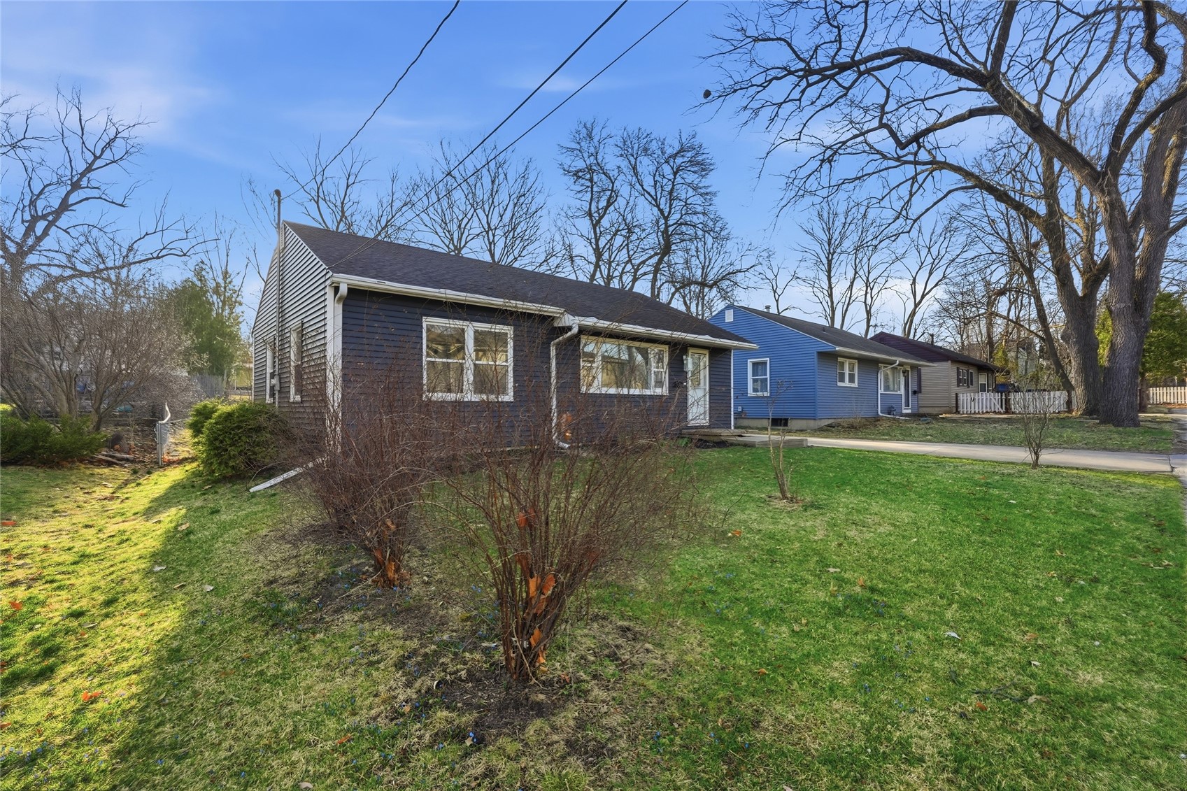 654 S Lucas Street Iowa City IA 52240