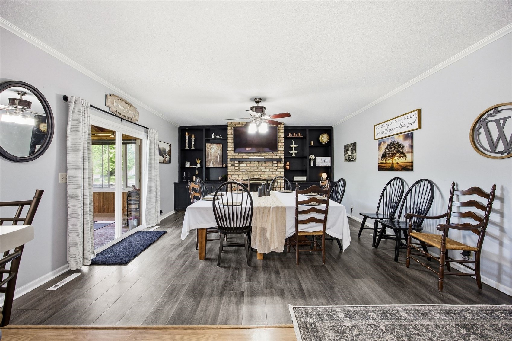 7417 Parkwood Lane NE Cedar Rapids IA 52402