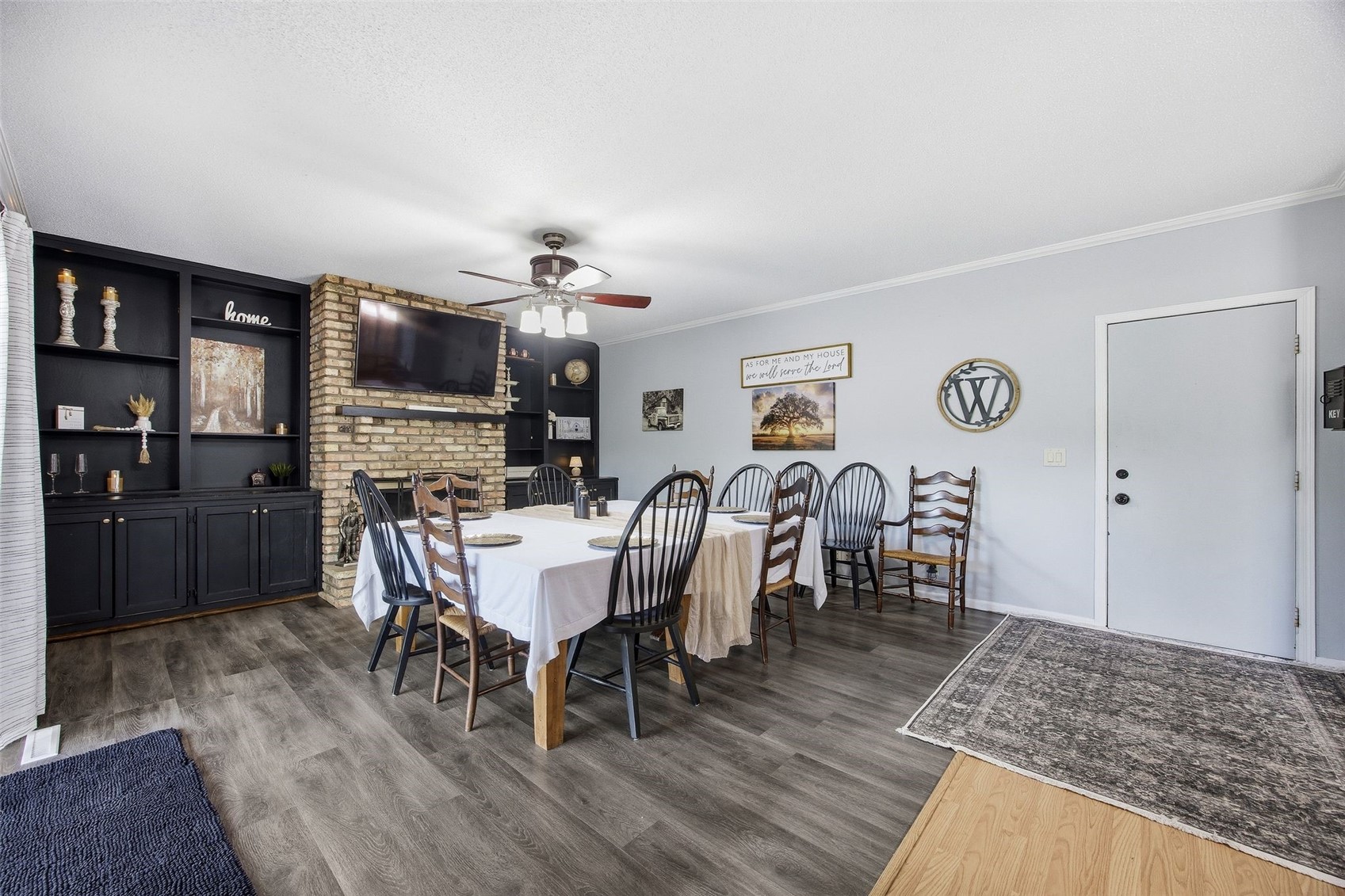 7417 Parkwood Lane NE Cedar Rapids IA 52402