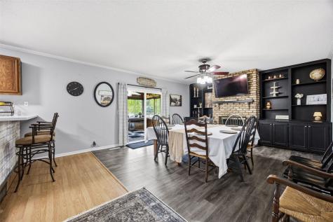 7417 Parkwood Lane NE Cedar Rapids IA 52402