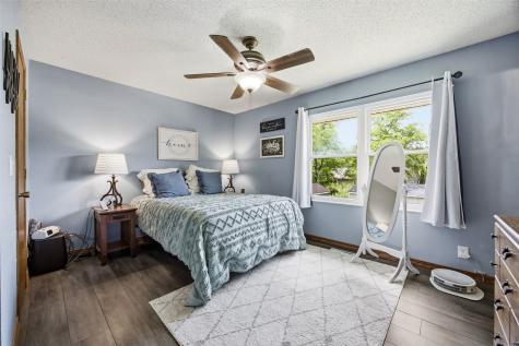 7417 Parkwood Lane NE Cedar Rapids IA 52402