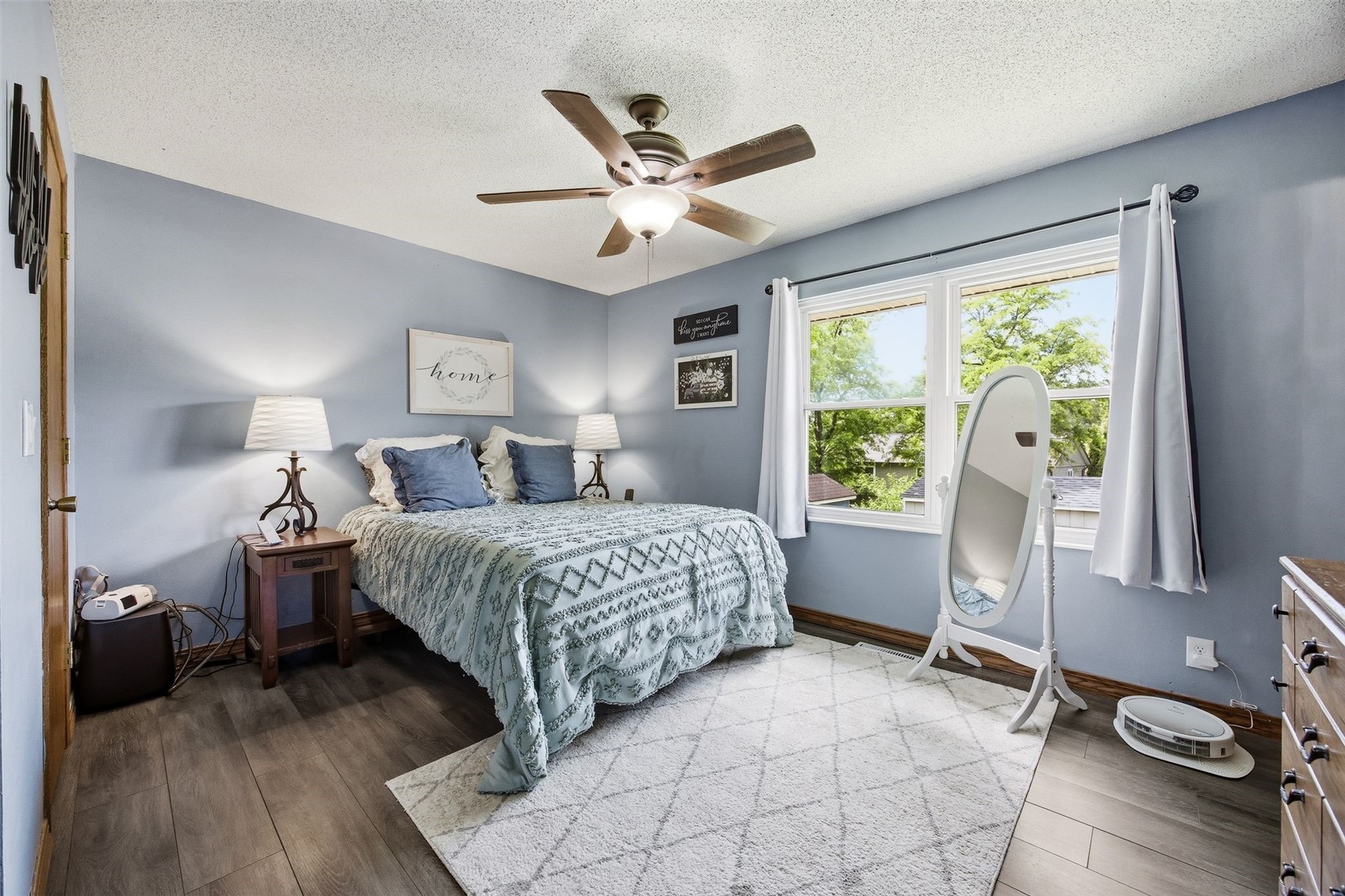 7417 Parkwood Lane NE Cedar Rapids IA 52402