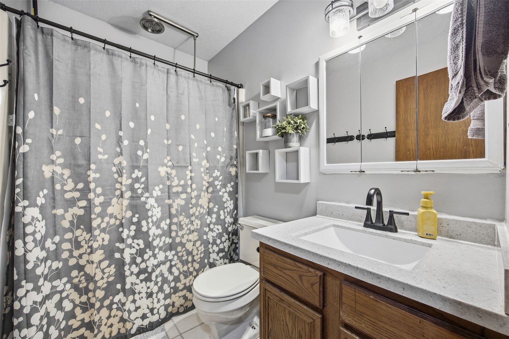7417 Parkwood Lane NE Cedar Rapids IA 52402