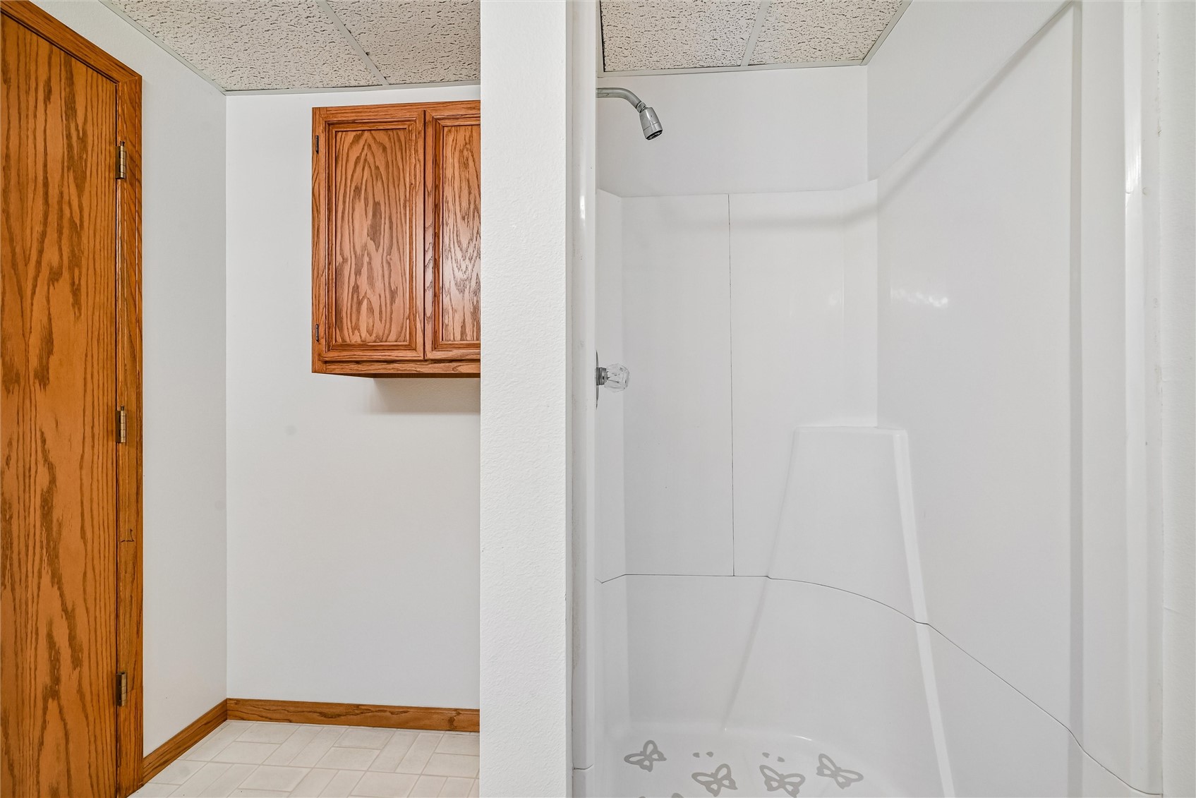 2201 Balsam Drive SW Cedar Rapids IA 52404