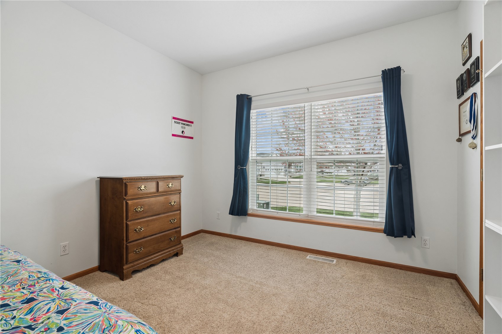 225 17th Avenue Court Hiawatha IA 52233
