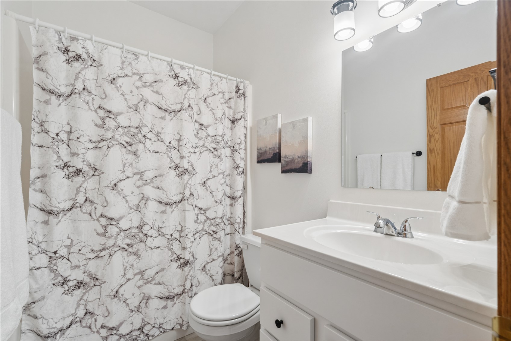 225 17th Avenue Court Hiawatha IA 52233