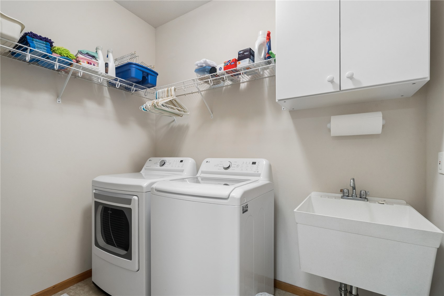 225 17th Avenue Court Hiawatha IA 52233