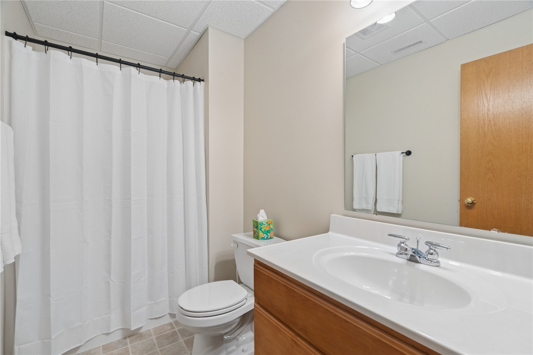 225 17th Avenue Court Hiawatha IA 52233