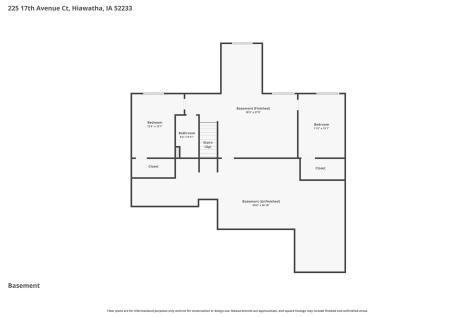 225 17TH Avenue Court Hiawatha IA 52233