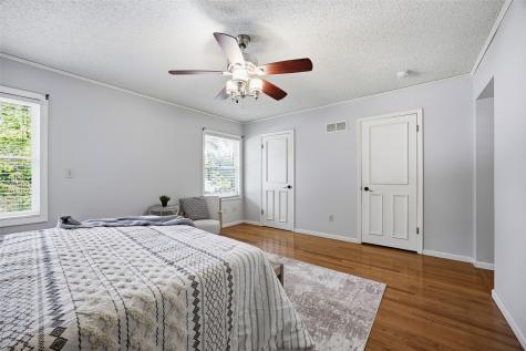 131 Penfro Drive Iowa City IA 52246