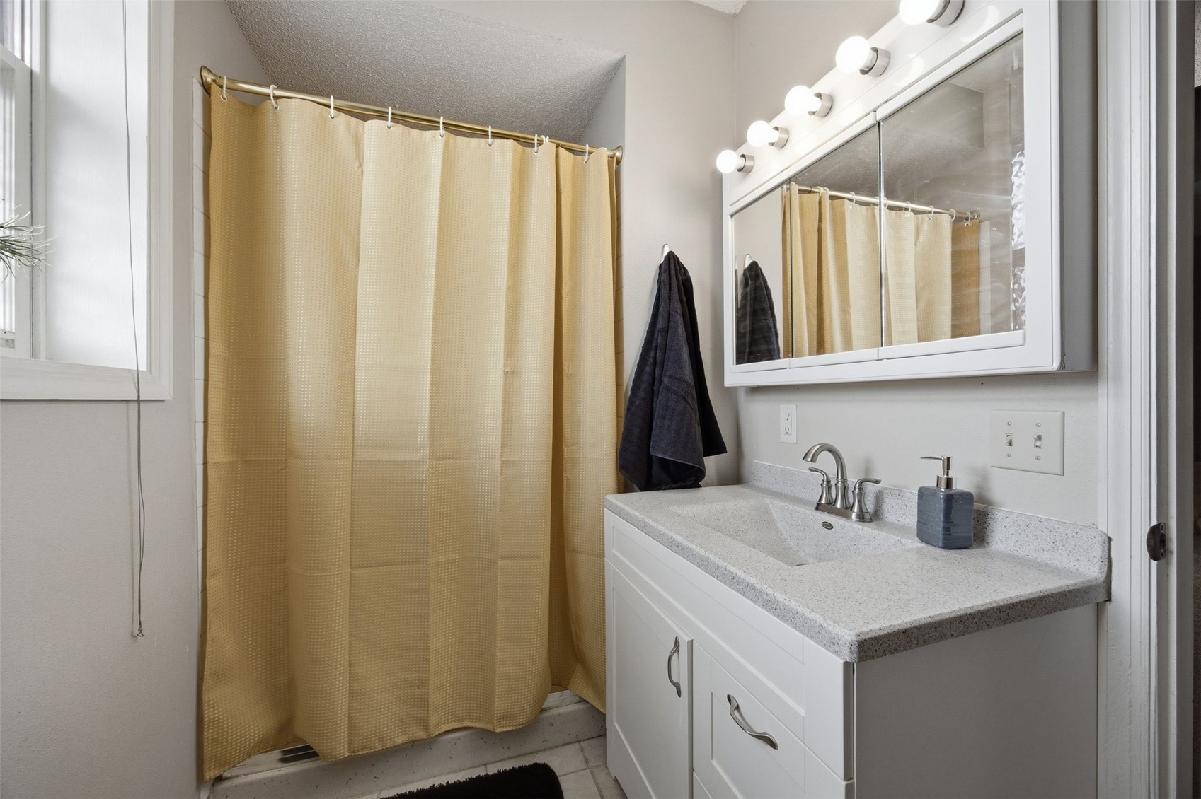 131 Penfro Drive Iowa City IA 52246