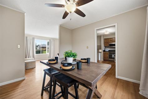 131 Penfro Drive Iowa City IA 52246