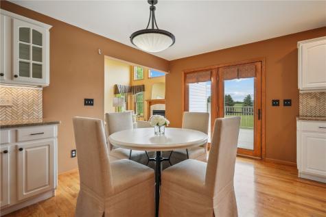 5515 W Mustang Road NE Cedar Rapids IA 52411
