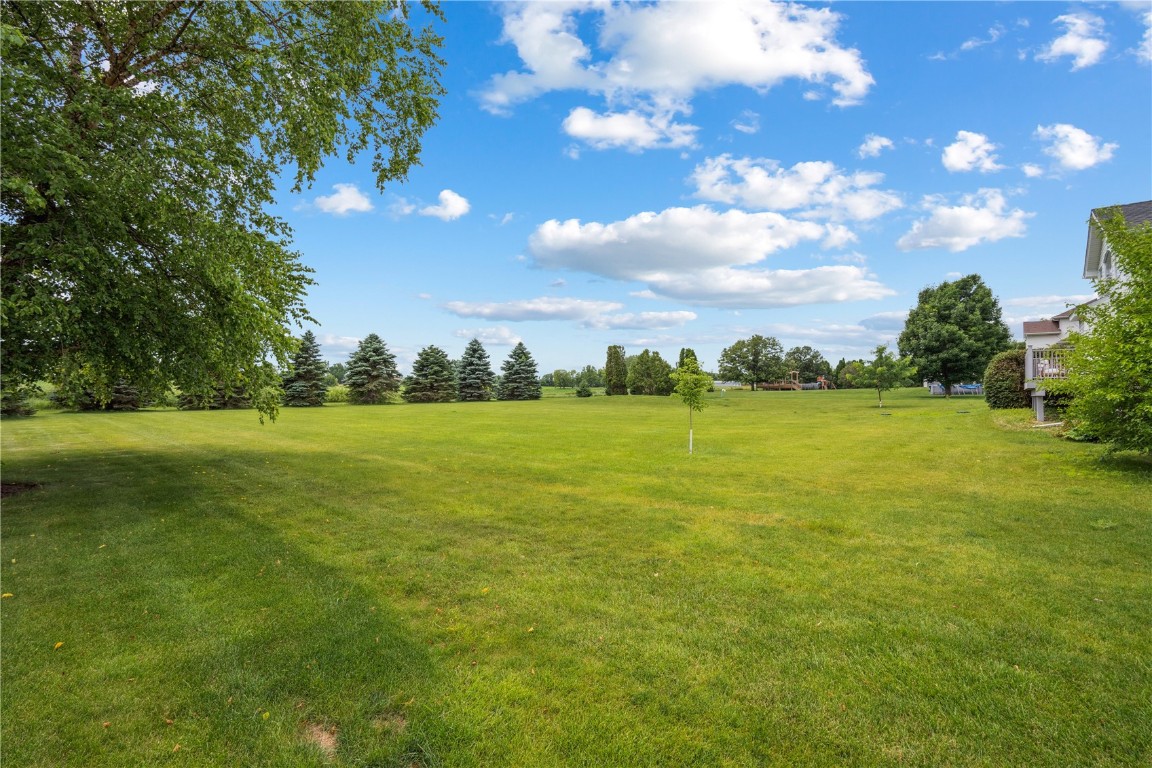 5515 W Mustang Road NE Cedar Rapids IA 52411