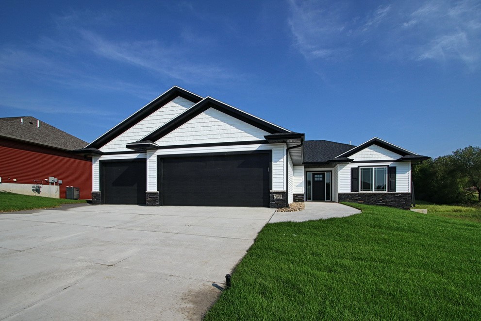 4102 Barbaro Avenue Iowa City IA 52240