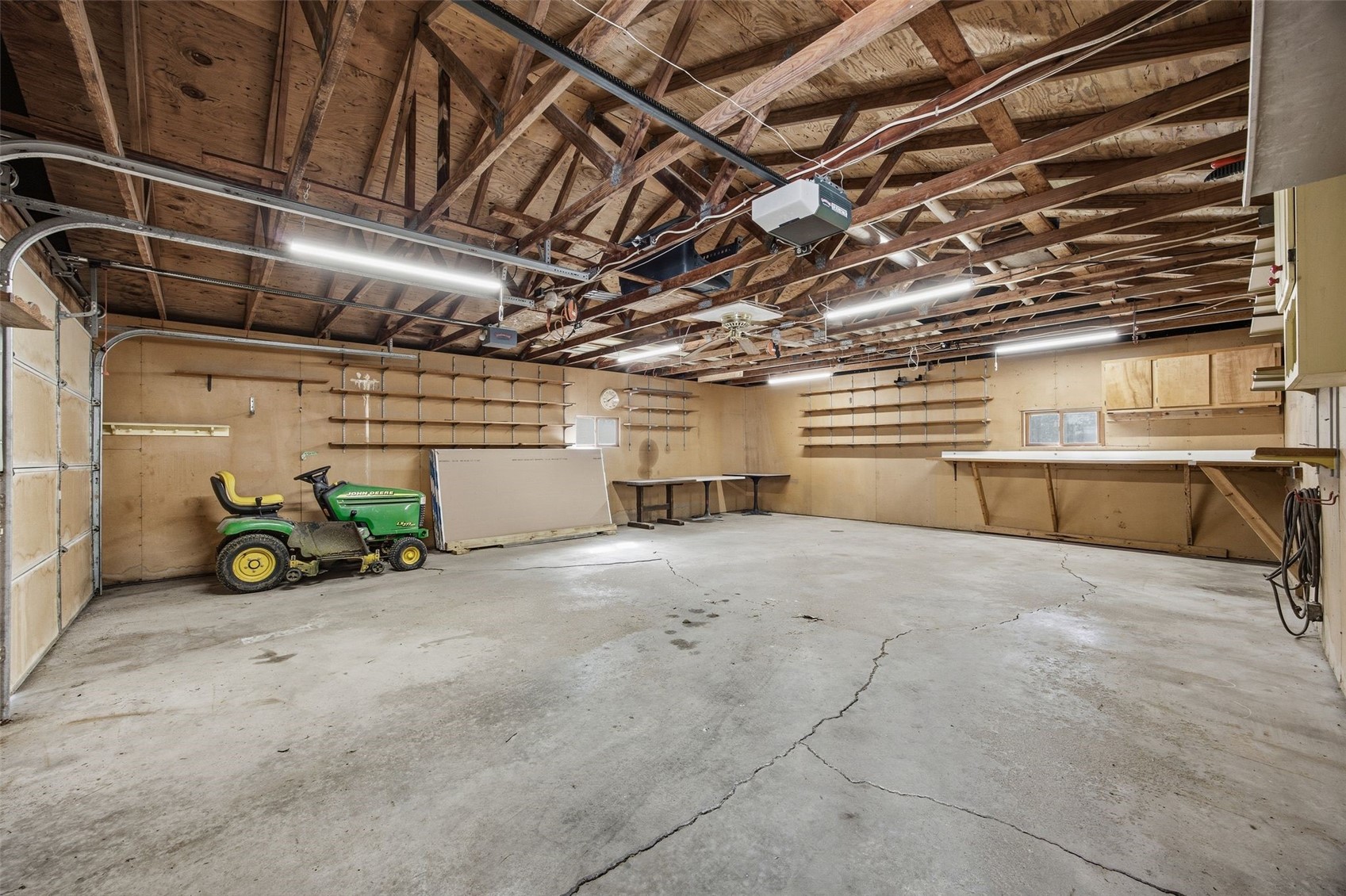 12016 Locust Street SW Cedar Rapids IA 52404