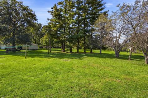 12016 Locust Street SW Cedar Rapids IA 52404