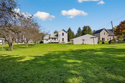 12016 Locust Street SW Cedar Rapids IA 52404