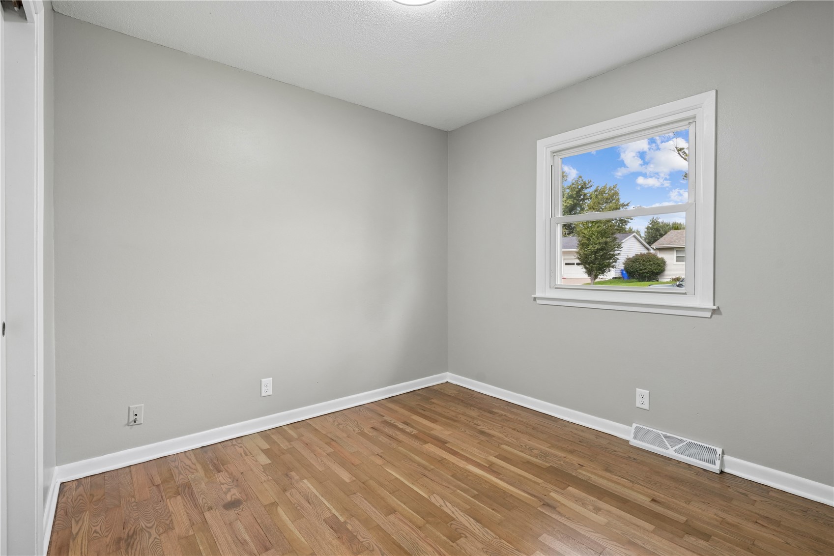 3021 Ravenwood Terrace NW Cedar Rapids IA 52405