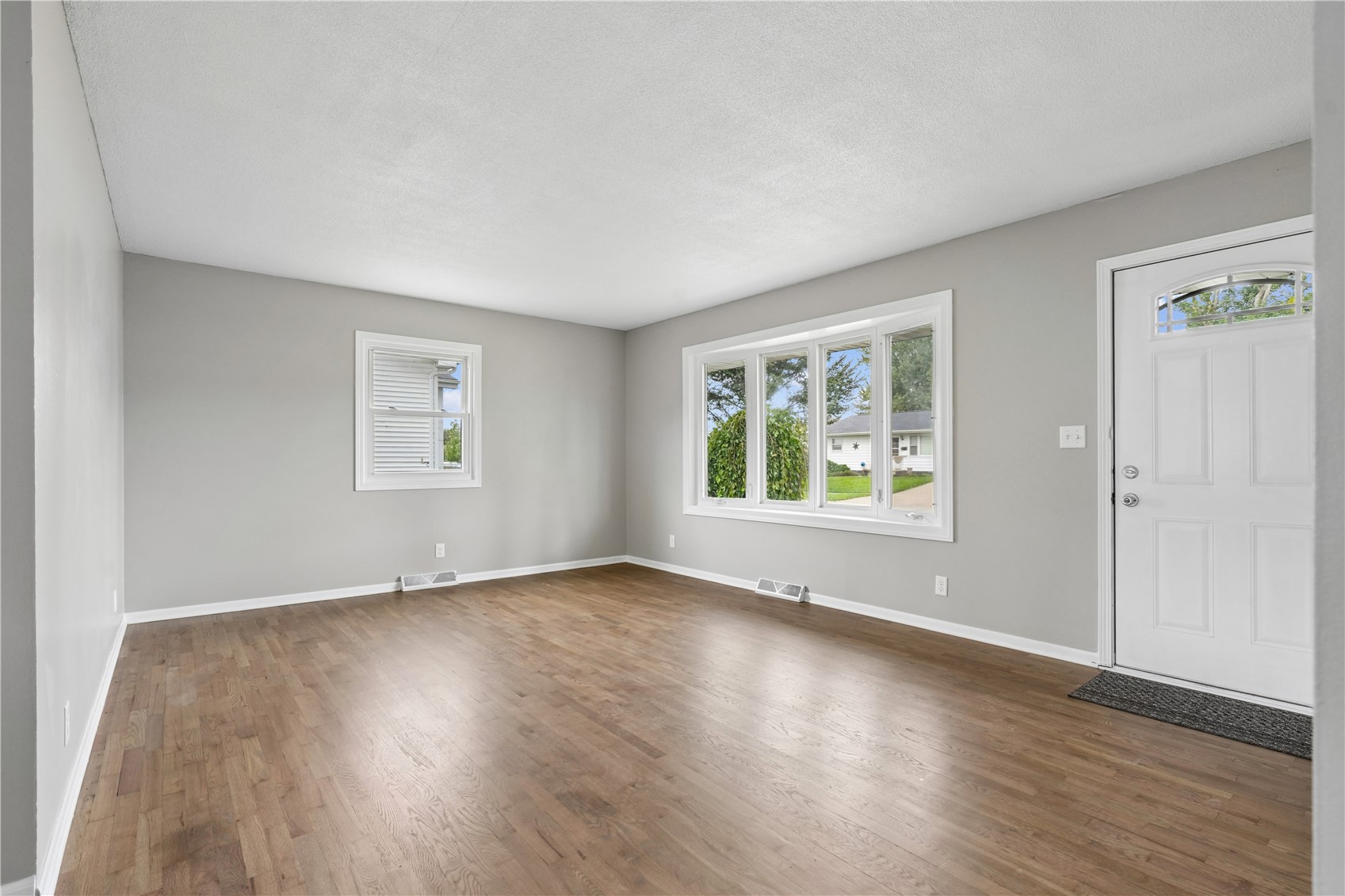 3021 Ravenwood Terrace NW Cedar Rapids IA 52405