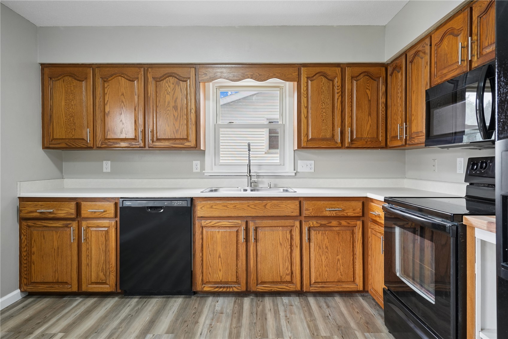 3021 Ravenwood Terrace NW Cedar Rapids IA 52405