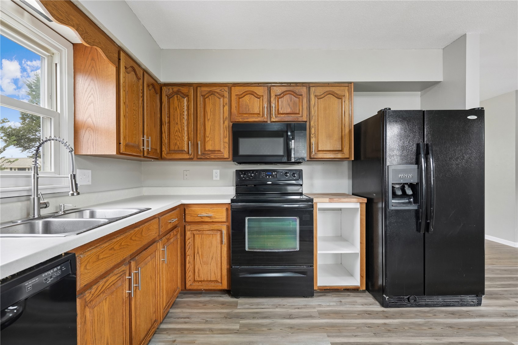 3021 Ravenwood Terrace NW Cedar Rapids IA 52405