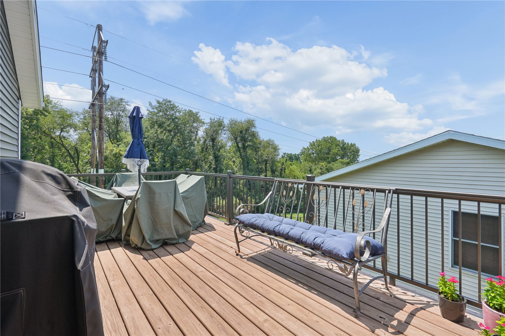 2805 38th Avenue SW Cedar Rapids IA 52404
