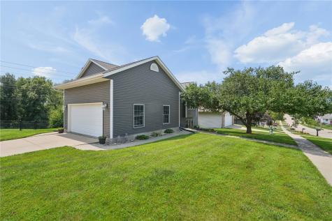 2805 38th Avenue SW Cedar Rapids IA 52404