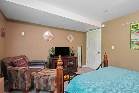 2805 38th Avenue SW Cedar Rapids IA 52404