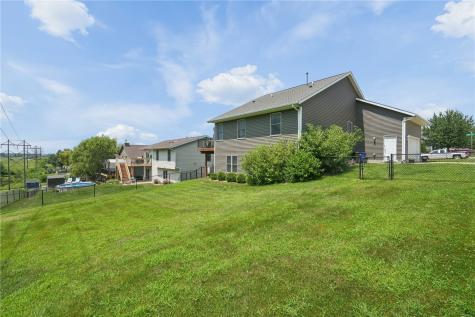 2805 38th Avenue SW Cedar Rapids IA 52404