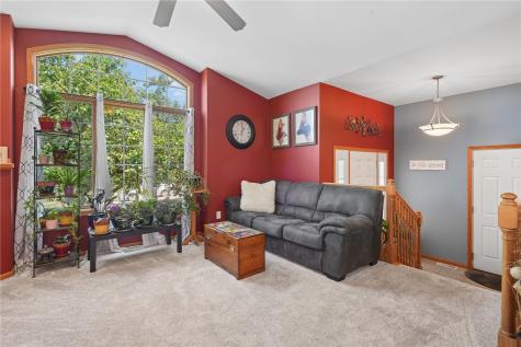 2805 38th Avenue SW Cedar Rapids IA 52404