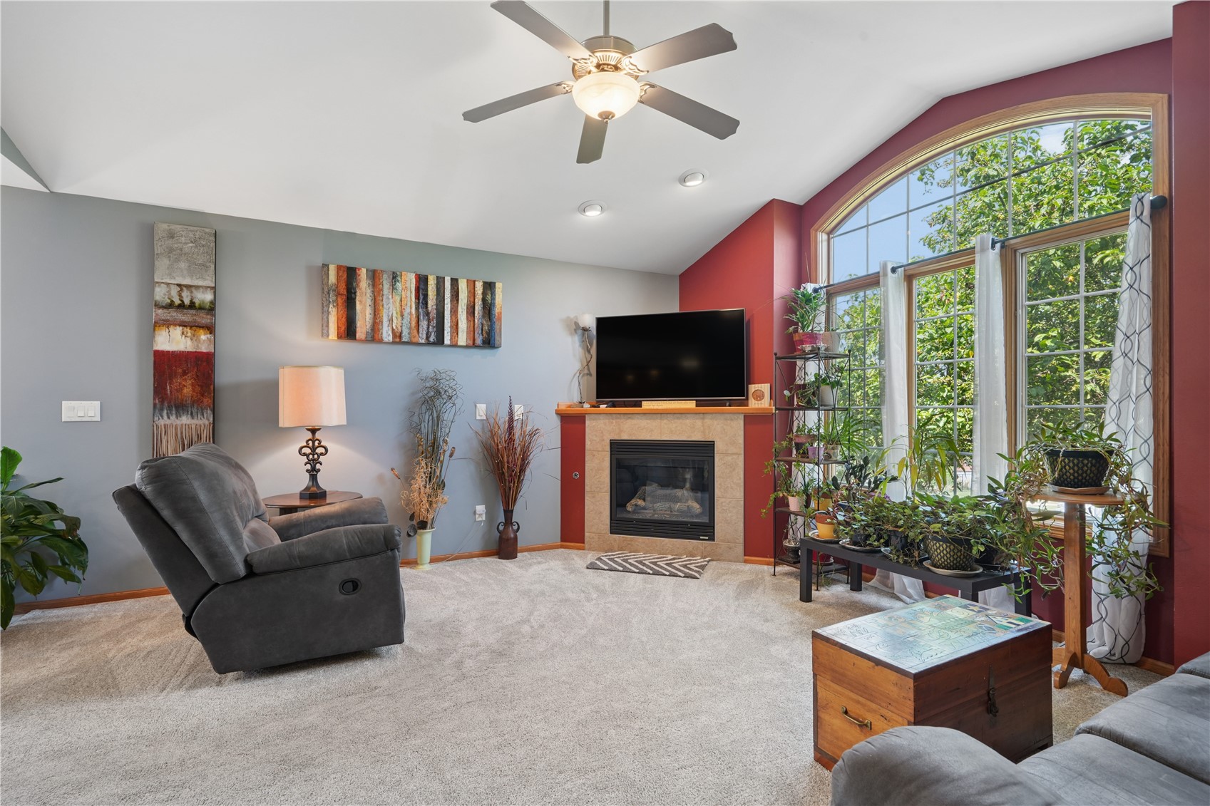 2805 38th Avenue SW Cedar Rapids IA 52404