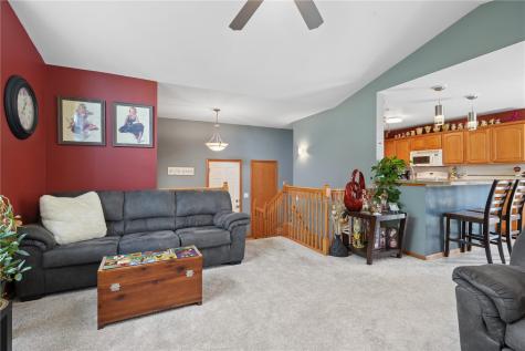 2805 38th Avenue SW Cedar Rapids IA 52404