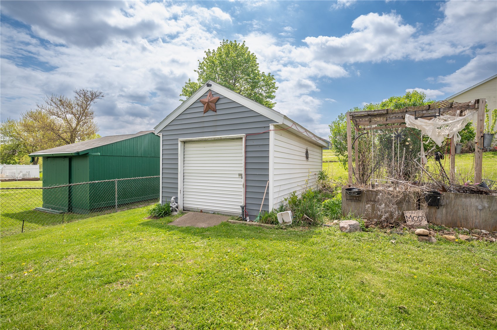 125 Florida Avenue SW Cedar Rapids IA 52404