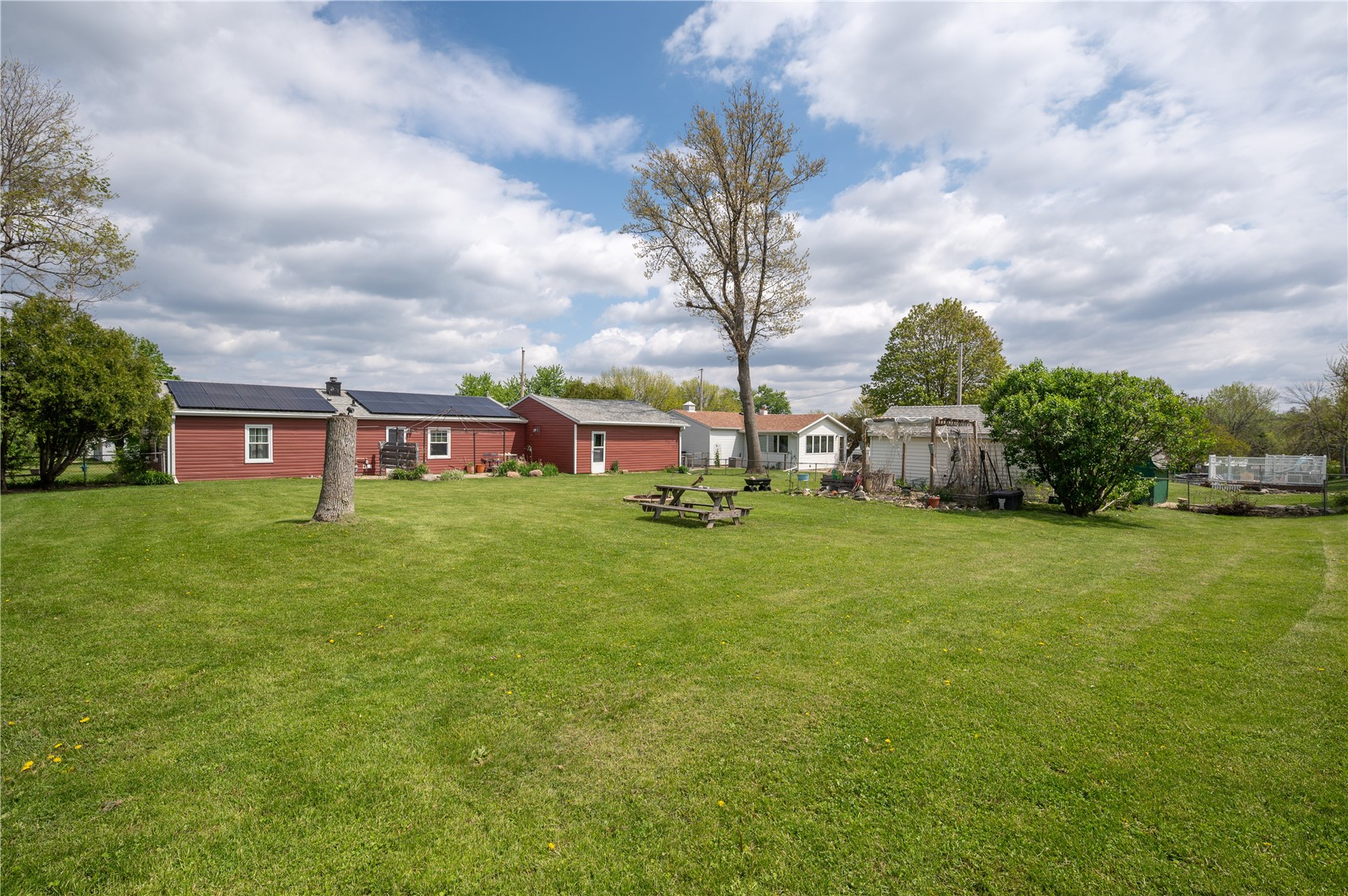 125 Florida Avenue SW Cedar Rapids IA 52404