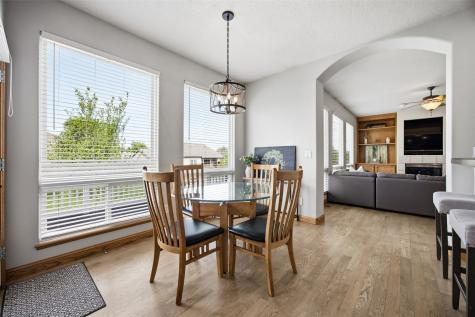 220 16th Avenue Court Hiawatha IA 52233